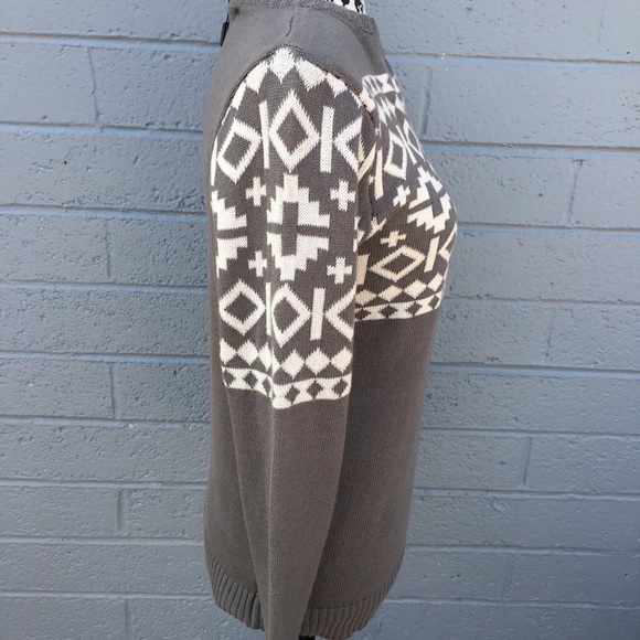 Studio 84 Men’s Sweater NWT - Picture 2 of 5